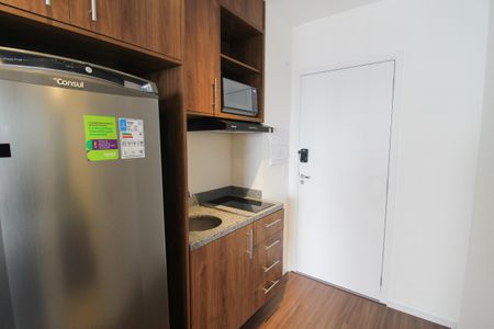 Cozinha de apartamento para alugar com 1 quarto, 35m² em Butantã, São Paulo