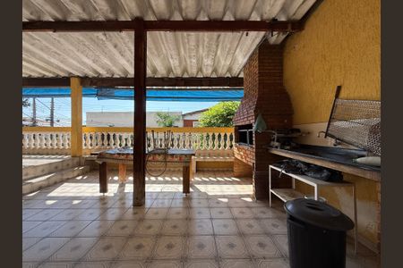 Casa para alugar com 90m², 2 quartos e sem vagaArea Compartilhada - Churrasqueira