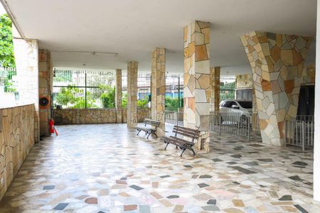 Apartamento à venda com 65m², 2 quartos e 1 vagaÁrea comum