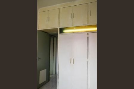 Apartamento à venda com 65m², 2 quartos e 1 vagaQuarto 2