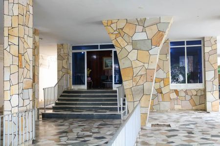 Apartamento à venda com 65m², 2 quartos e 1 vagaEntrada