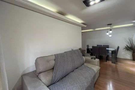 Apartamento à venda com 62m², 2 quartos e 1 vaga Apartamento à venda com 62m², 2 quartos e 1 vagaSala