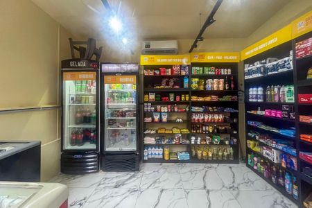 Apartamento à venda com 62m², 2 quartos e 1 vaga Apartamento à venda com 62m², 2 quartos e 1 vagaMercado