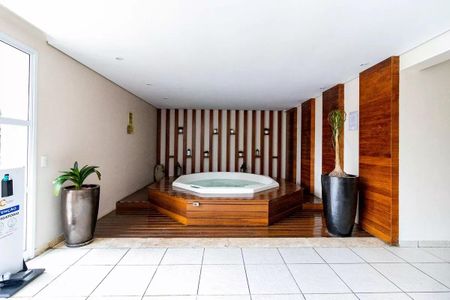 Apartamento à venda com 100m², 2 quartos e 2 vagas Apartamento à venda com 100m², 2 quartos e 2 vagasÁrea comum - Spa