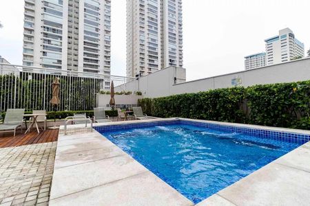 Apartamento à venda com 100m², 2 quartos e 2 vagas Apartamento à venda com 100m², 2 quartos e 2 vagasÁrea comum - Piscina