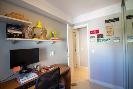 Apartamento à venda com 100m², 2 quartos e 2 vagas Apartamento à venda com 100m², 2 quartos e 2 vagasQuarto 2