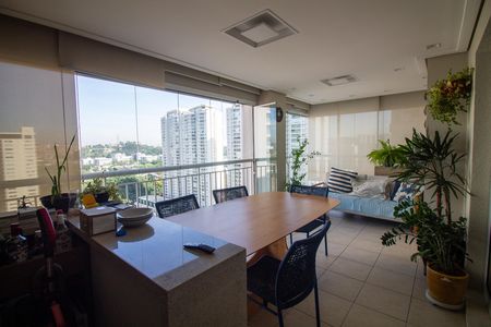 Apartamento à venda com 100m², 2 quartos e 2 vagas Apartamento à venda com 100m², 2 quartos e 2 vagasSala de Jantar / Varanda Gourmet