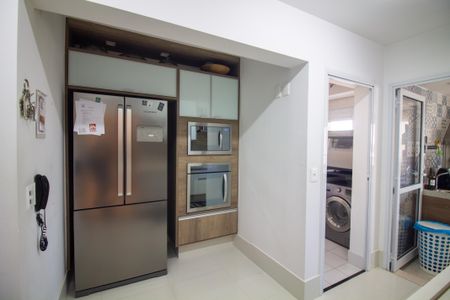 Apartamento à venda com 100m², 2 quartos e 2 vagas Apartamento à venda com 100m², 2 quartos e 2 vagasCozinha