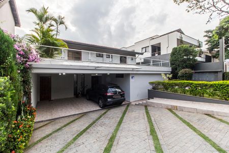 Casa de condomínio à venda com 385m², 4 quartos e 4 vagasGaragem