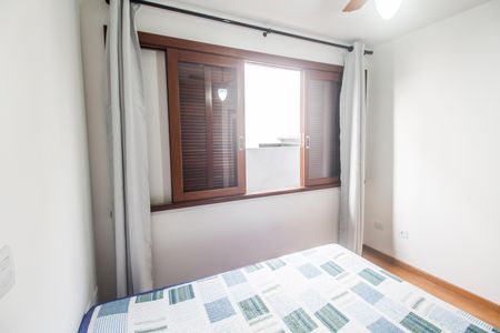 Casa de condomínio à venda com 385m², 4 quartos e 4 vagasQuarto 4