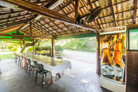 Casa de condomínio à venda com 385m², 4 quartos e 4 vagasÁrea gourmet