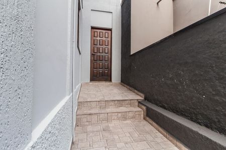 Casa de condomínio à venda com 385m², 4 quartos e 4 vagasEntrada
