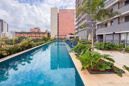 Apartamento para alugar com 31m², 1 quarto e sem vagaÁrea comum - Piscina