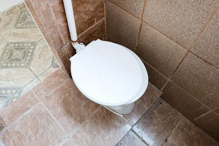 Banheiro de casa para alugar com 1 quarto, 120m² em Campo Grande, Rio de Janeiro