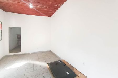 Sala de casa para alugar com 1 quarto, 120m² em Campo Grande, Rio de Janeiro