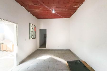 Sala de casa para alugar com 1 quarto, 120m² em Campo Grande, Rio de Janeiro