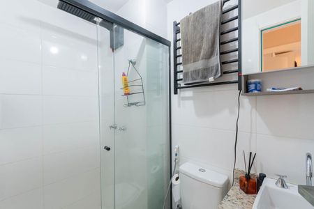 Apartamento à venda com 79m², 3 quartos e 2 vagasBanheiro
