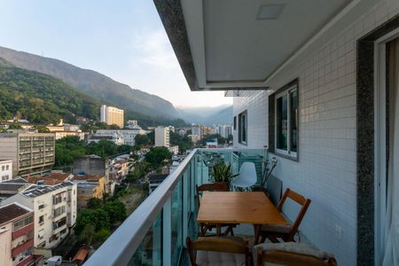 Apartamento à venda com 79m², 3 quartos e 2 vagasVaranda da Sala