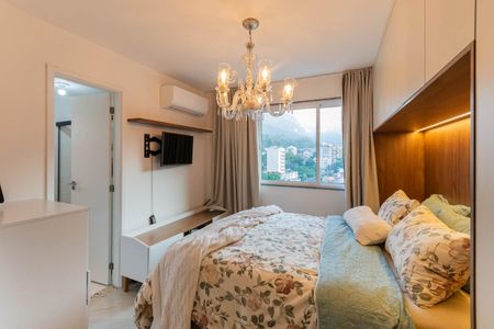 Apartamento à venda com 79m², 3 quartos e 2 vagasSuíte