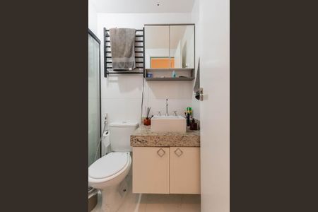 Apartamento à venda com 79m², 3 quartos e 2 vagasBanheiro