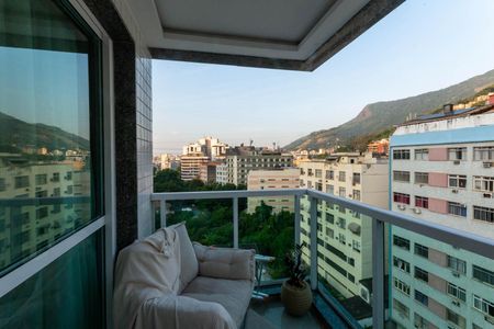 Apartamento à venda com 79m², 3 quartos e 2 vagasVaranda da Sala