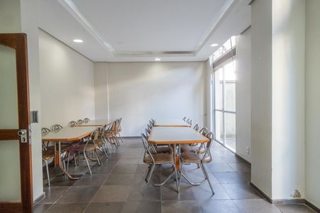 Apartamento à venda com 80m², 2 quartos e 1 vaga Apartamento à venda com 80m², 2 quartos e 1 vagaÁrea comum - Salão de festas
