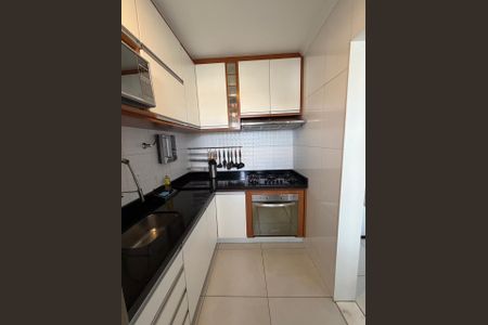 Apartamento à venda com 52m², 2 quartos e 1 vagaCozinha