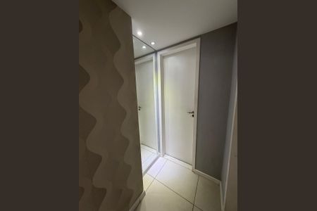 Apartamento à venda com 52m², 2 quartos e 1 vagaBanheiro 