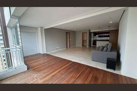 Apartamento à venda com 103m², 2 quartos e 2 vagasSala 