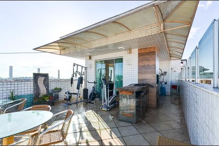 Apartamento à venda com 190m², 3 quartos e 4 vagasÁrea Cobertura