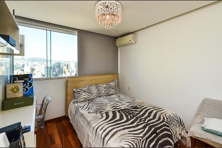 Quarto 1 de apartamento à venda com 3 quartos, 190m² em Colégio Batista, Belo Horizonte