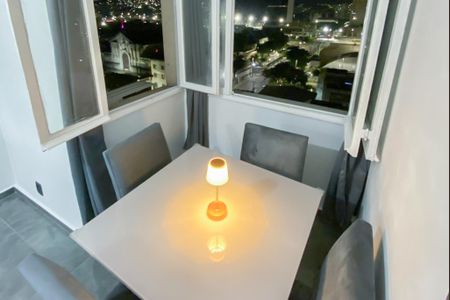 Sala de apartamento para alugar com 1 quarto, 40m² em Centro, Rio de Janeiro