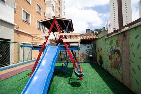 Apartamento à venda com 102m², 2 quartos e 1 vagaÁrea comum - Playground