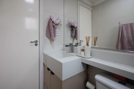 Apartamento à venda com 102m², 2 quartos e 1 vagaBanheiro 1