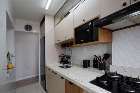 Apartamento à venda com 102m², 2 quartos e 1 vagaCozinha e Área de Serviço