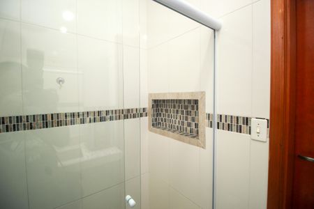 Banheiro da Suíte 2 de casa à venda com 3 quartos, 219m² em Baeta Neves, São Bernardo do Campo