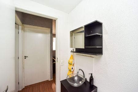 Apartamento à venda com 43m², 2 quartos e 1 vaga Apartamento à venda com 43m², 2 quartos e 1 vagaBanheiro