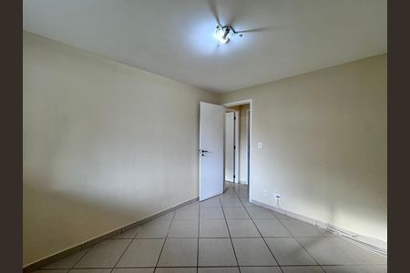 Apartamento à venda com 90m², 3 quartos e 2 vagas Apartamento à venda com 90m², 3 quartos e 2 vagasQuarto 2 (Reversível)