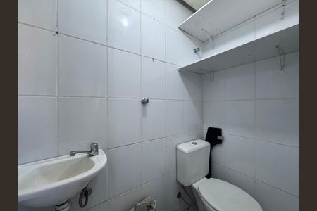 Apartamento à venda com 90m², 3 quartos e 2 vagas Apartamento à venda com 90m², 3 quartos e 2 vagasCozinha e Área de Serviço