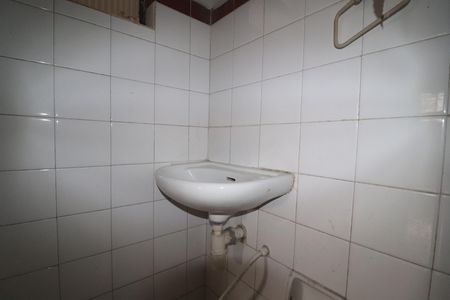 Casa à venda com 117m², 4 quartos e 2 vagasBanheiro 3