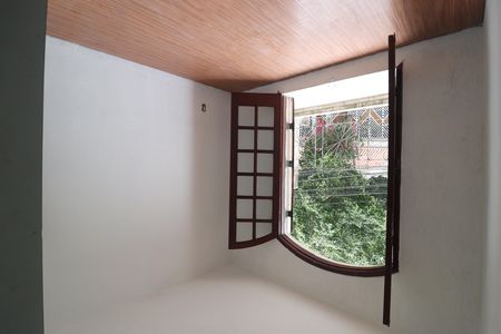 Casa à venda com 117m², 4 quartos e 2 vagasQuarto 3
