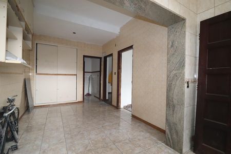 Casa à venda com 117m², 4 quartos e 2 vagasCozinha