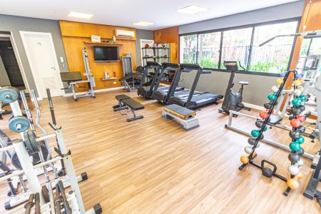 Apartamento à venda com 70m², 3 quartos e 2 vagas Apartamento à venda com 70m², 3 quartos e 2 vagasÁrea comum - Academia