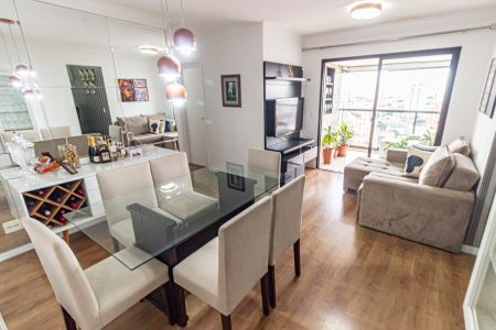 Sala de apartamento à venda com 3 quartos, 70m² em Vila Regente Feijó, São Paulo