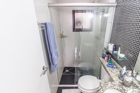 Apartamento à venda com 70m², 3 quartos e 2 vagas Apartamento à venda com 70m², 3 quartos e 2 vagasBanheiro