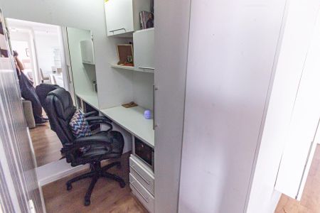 Apartamento à venda com 70m², 3 quartos e 2 vagas Apartamento à venda com 70m², 3 quartos e 2 vagasSala/Escritório