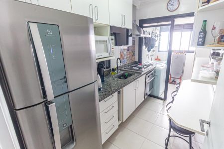 Apartamento à venda com 70m², 3 quartos e 2 vagas Apartamento à venda com 70m², 3 quartos e 2 vagasCozinha