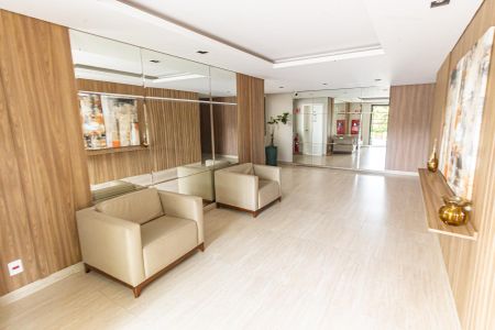 Apartamento à venda com 70m², 3 quartos e 2 vagas Apartamento à venda com 70m², 3 quartos e 2 vagasÁrea comum - Hall