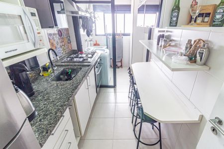 Apartamento à venda com 70m², 3 quartos e 2 vagas Apartamento à venda com 70m², 3 quartos e 2 vagasCozinha