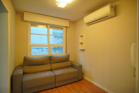 Sala de apartamento para alugar com 1 quarto, 32m² em Bela Vista, Porto Alegre